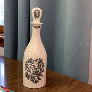 Decorative vase